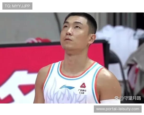 山东男篮客场逆转南京，高诗岩第四节命中4个关键三分