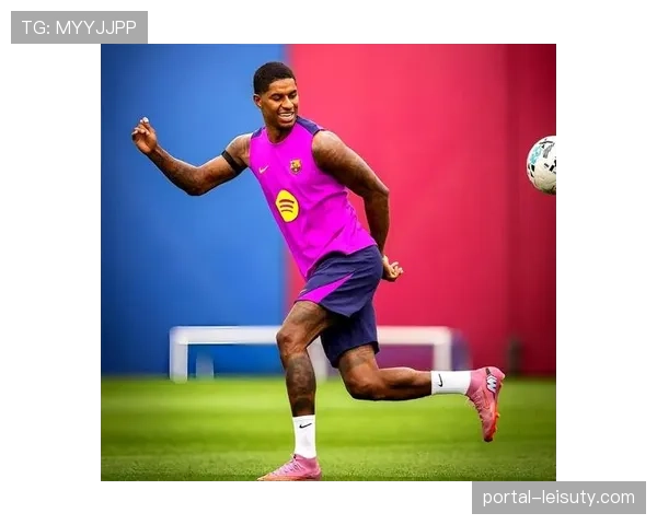 巴萨评估拉什福德、莱万未来，阿根廷前锋胡利安-阿尔瓦雷斯成头号目标