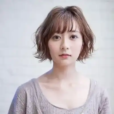 胡立